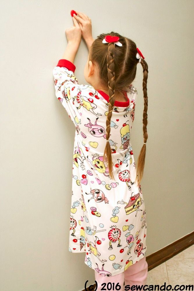 Sew Can Do Make Your Own Knit Fabric Nightgown & Pattern